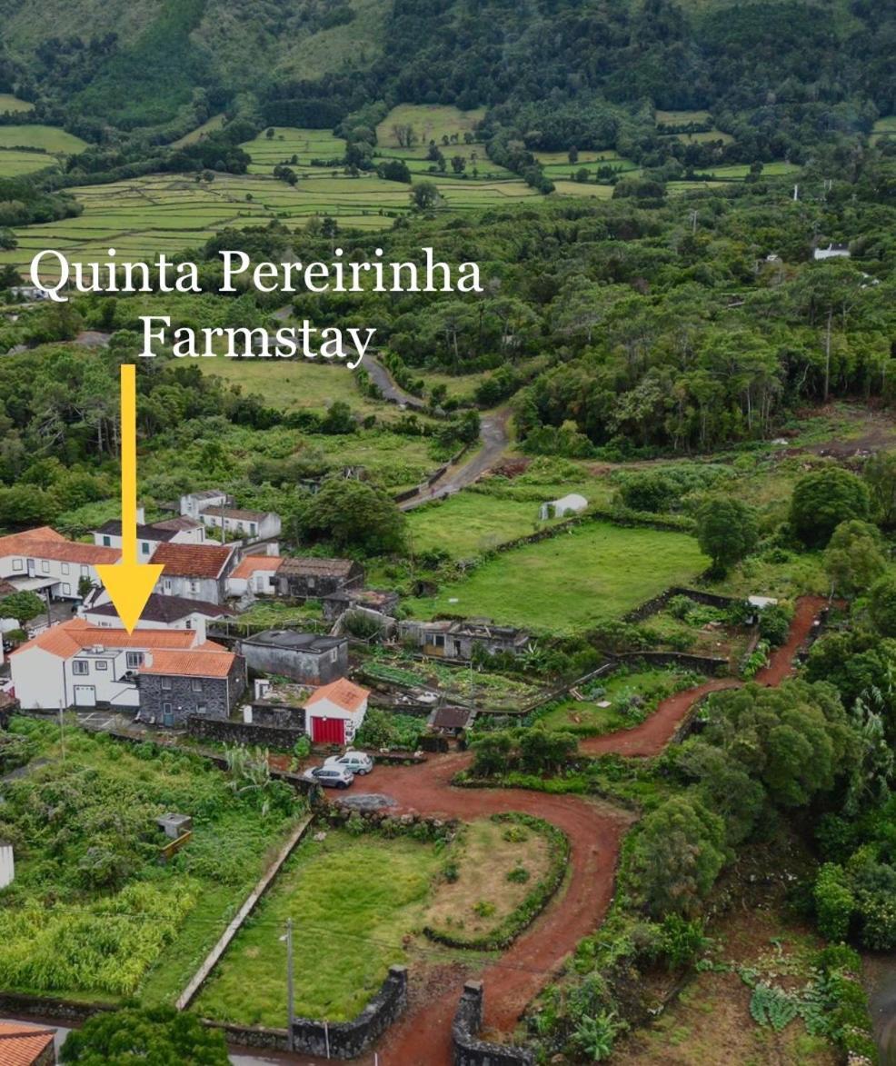 Quinta Pereirinha Farm - Bed & Breakfast - Pico Island, Azores - Private 3 Bedroom Home On A Working Farm W Ocean Views 圣罗克-笔克 外观 照片
